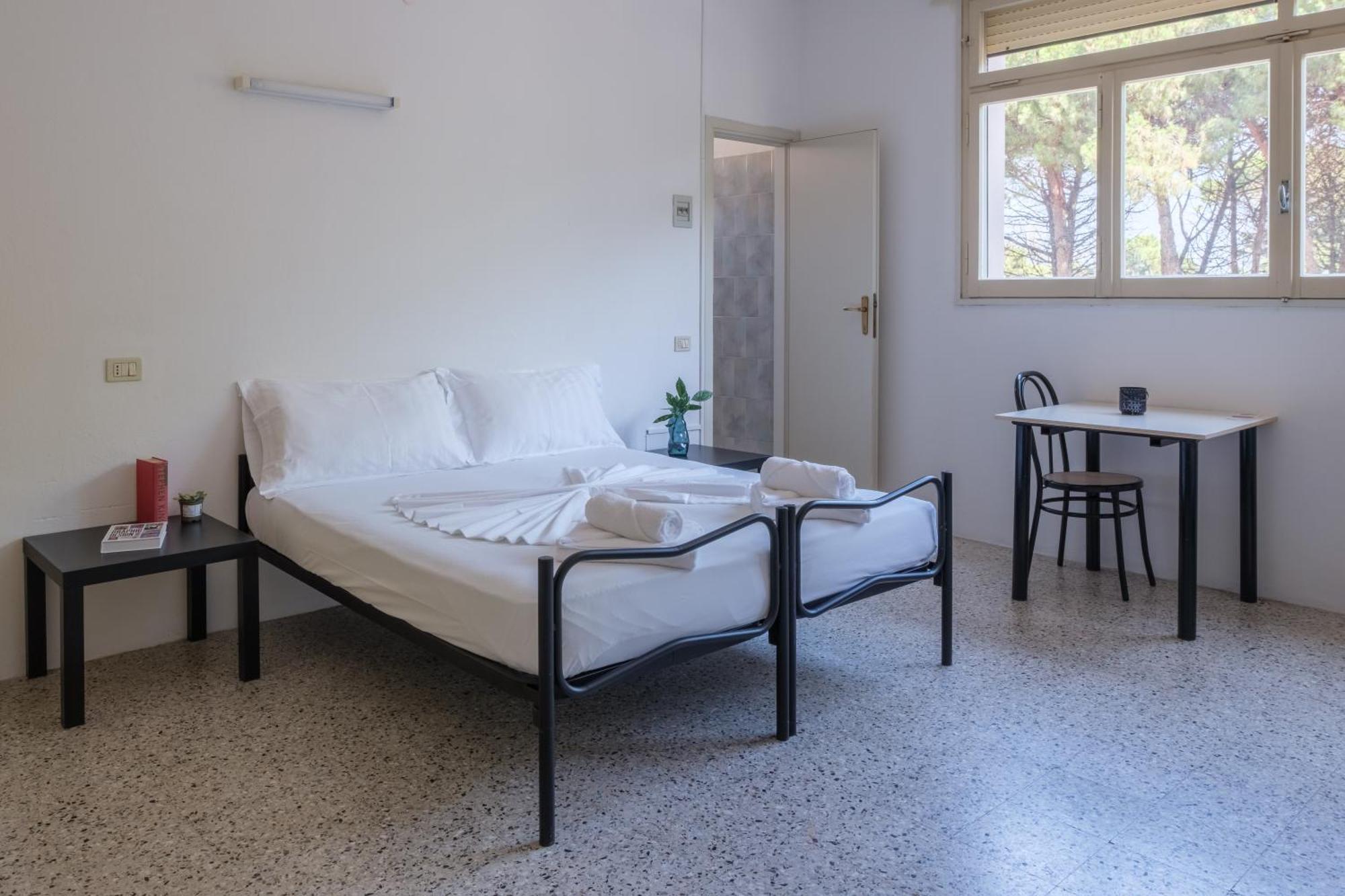 Meet Hostel Cervia Exterior photo