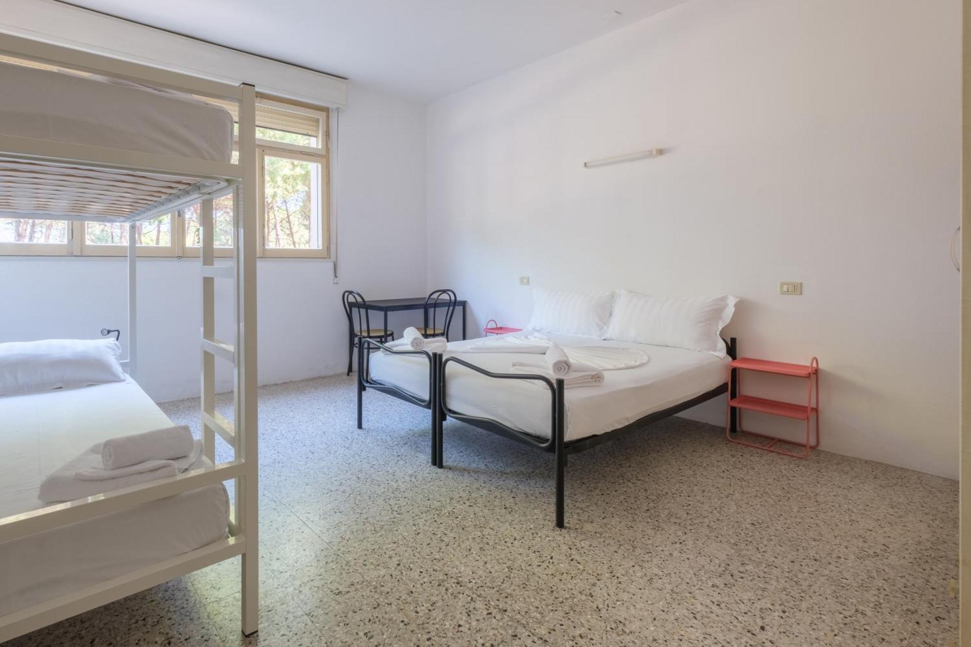 Meet Hostel Cervia Exterior photo
