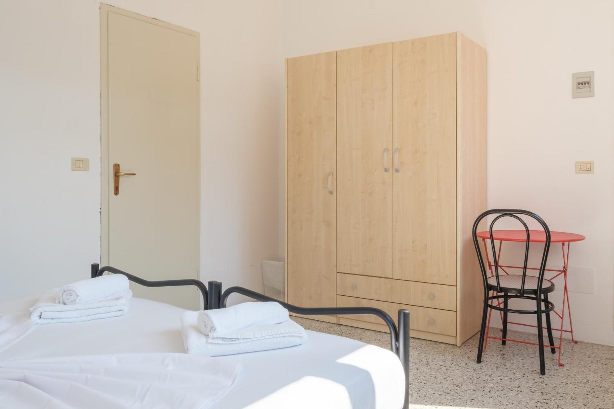Meet Hostel Cervia Exterior photo