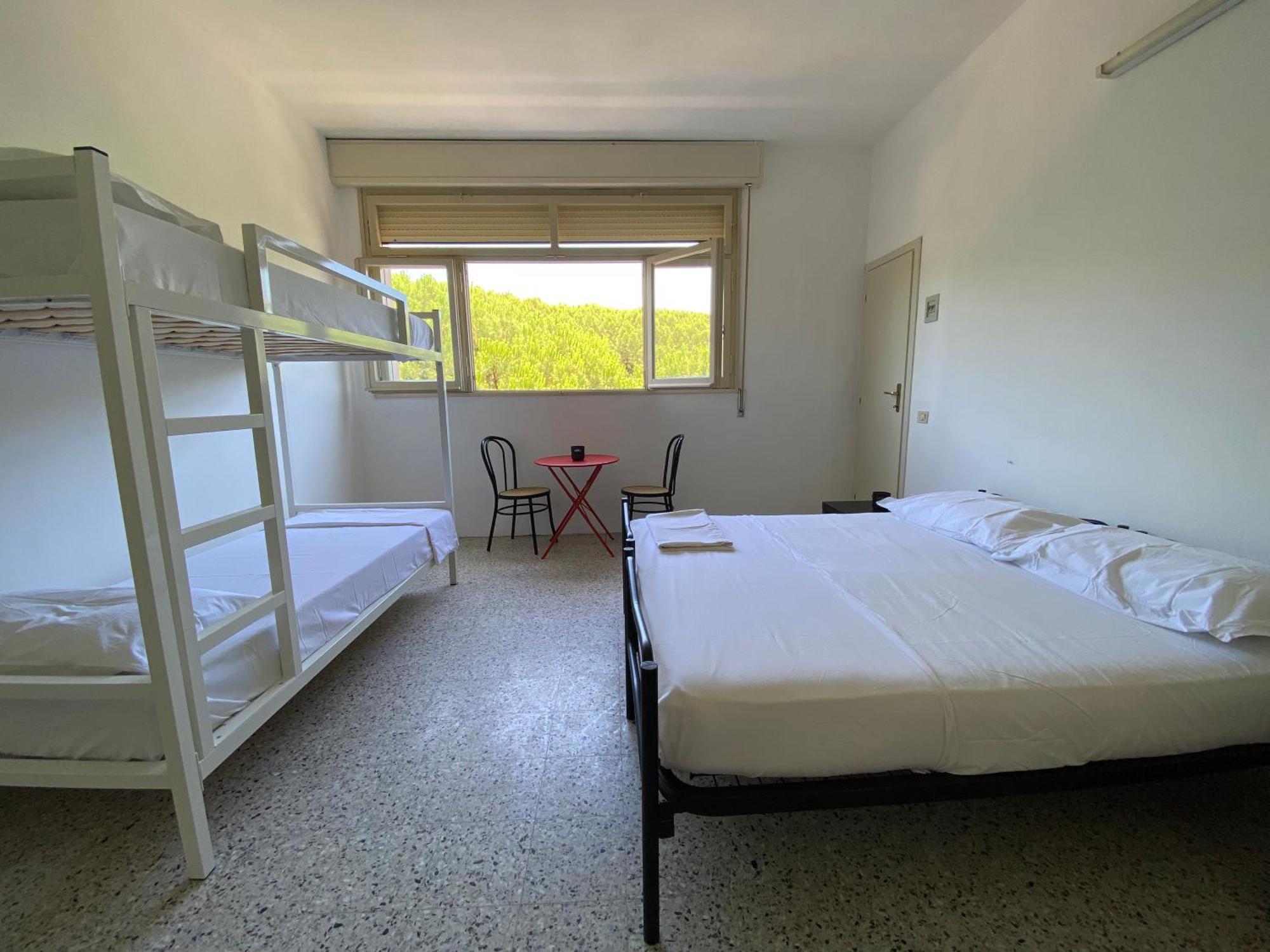 Meet Hostel Cervia Exterior photo